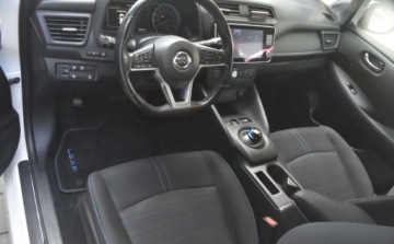Nissan Leaf II Hatchback Elektryczny 40kWh 150KM 2021 Nissan Leaf Nissan Leaf Elektryczny 150KM, zdjęcie 7