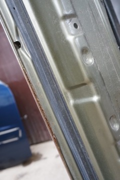 NISSAN PATROL DVEŘE LEVÝ PŘEDNÍ LEVÉ GR Y61 97-04R