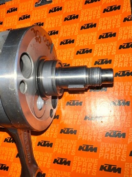 Вал КТМ SXF 250 06-10