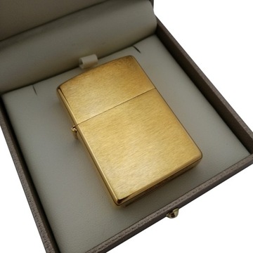 Бензиновая брендовая зажигалка Zippo 125 мл, оригинал США