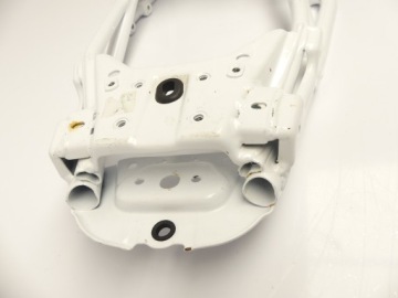 . КРЕПЛЕНИЕ ПОДВЕСКИ НА РАМУ 93003002000 KTM DUKE 125 200 250 17 +