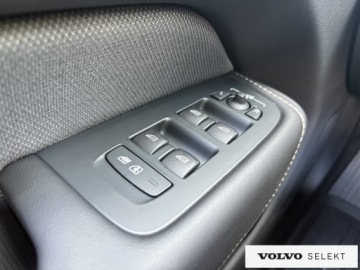 Volvo XC60 II Crossover Plug-In Facelifting 2.0 T8 455KM 2023 Volvo XC 60 T8 Plug-In 310 + 145 KM AWD Ultimate D, zdjęcie 39