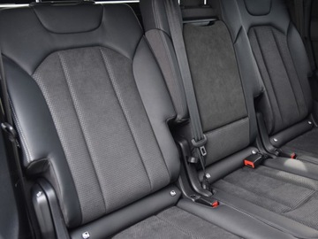 Audi Q7 II SUV Facelifting  3.0 50 TDI 286KM 2025 AUDI Q7 50 TDI quattro S Line Suv 3.0 (286KM) 2025, zdjęcie 8