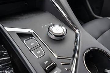  JAC JS8 1.5 T-GDI DCT 7os. Suv 175KM 2025, zdjęcie 13