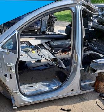 PACIFICA 2016-2025 ЧЕТВЕРТЬ ЛЕВАЯ ПЕРЕДНЯЯ ЧАСТЬ