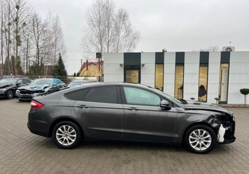 Ford Mondeo V Sedan 2.0 TDCi 150KM 2015 Ford Mondeo 2.0TDCI 150KM 2015r. auto zarejestrowane i ubezpieczone w Pols, zdjęcie 4