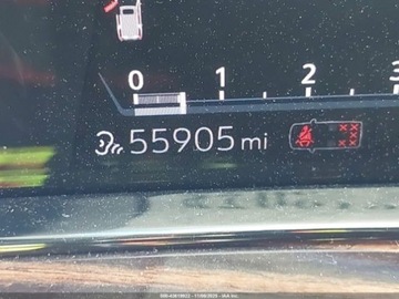 Cadillac Escalade III 2021 Cadillac Escalade Premium Luxury 2021 6.2l 6.2 Benzyna 420KM, zdjęcie 11