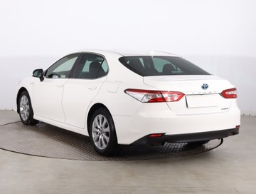Toyota Camry IX Sedan 2.5 Hybrid Dynamic Force 218KM 2019 Toyota Camry 2.5 Hybrid, Salon Polska, Automat, zdjęcie 3