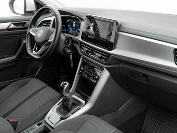 Volkswagen T-Roc I SUV Facelifting 1.5 TSI ACT 150KM 2023 Volkswagen T-Roc DW2WA21#1.5 TSI Life Podgrz.f, zdjęcie 29