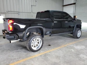 Chevrolet Silverado II 2023 Chevrolet Silverado k2500 High Country, 2023r., 4x4, 6.6L 6.6 Diesel 445KM, zdjęcie 2