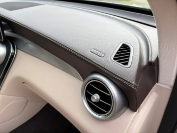 Mercedes GLC C253 Coupe Facelifting 2.0 200d 163KM 2020 Mercedes GLC 200 d Coupe Skóry CarPlay Hak FV23%, zdjęcie 16