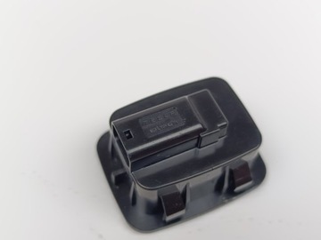 TESLA MODEL 3/Y PRZEŁĄCZNIK BEZPIECZEŃSTWA (BAGAŻNIKA) 1516185-00-A