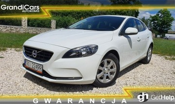 Volvo V40 II Hatchback 2.0 D2 DRIVE-E 120KM 2015 Volvo V40 2.0 D2 120KM # Momentum # Navi #