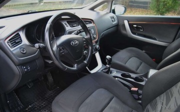 Kia Ceed II Kombi 1.6 CRDi 128KM 2015 Kia Ceed GWARANCJA, 2015r, 1.6 Diesel 128KM, Niski przebieg, Ladnie utrzym, zdjęcie 4