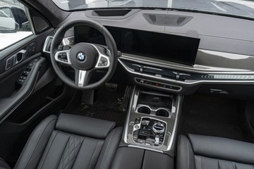 BMW X7 SUV Facelifting 3.0 40d 352KM 2026 BMW X7 xDrive40d - Dostępne od ręki!, zdjęcie 19