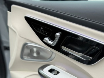 Mercedes CLE Coupe AMG 3.0 53  449KM 2025 Mercedes-Benz CLE CLE53 Coupe AMG Premium Plus - Dynamic Plus 3.0 Benzyna, zdjęcie 17