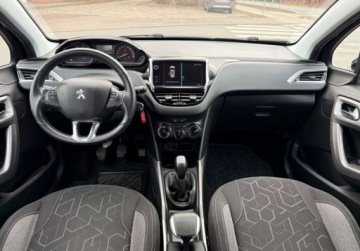 Peugeot 2008 I SUV Facelifting 1.5 BlueHDI 102KM 2019 Peugeot 2008 1.5Hdi Navi Ledy Extra stan 1.5 Diesel 102KM, zdjęcie 7