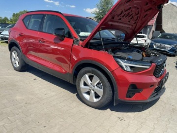 Volvo XC40 Crossover Facelifting 2.0 B4 197KM 2024 Volvo XC 40 B4 Skóra Kamera Pamięć Podgrzewanie, zdjęcie 1