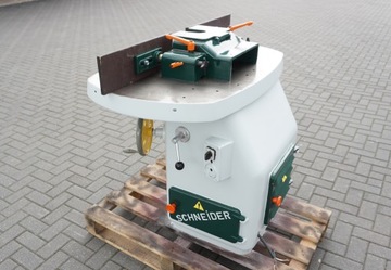 НИЗКОШПИНДЕЛЬНЫЙ ФРЕЗЕРНЫЙ СТАНОК Schneider 3кВт 1040х730мм