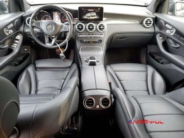 Mercedes GLC C253 2018 Mercedes-Benz GLC 2018 r.2,0L 300 4 MATIC 2.0 Benzyna 241KM, zdjęcie 8