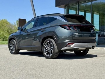 Hyundai Tucson IV 2025 HYUNDAI Tucson 1.6 T-GDi HEV Platinum 4WD aut Suv 239KM 2025, zdjęcie 3