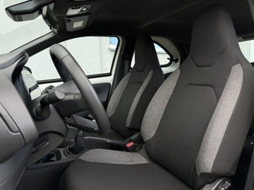 Toyota Aygo X 1.1 VVT-i 72KM 2024 Toyota Aygo X 1.0 VVTI X-Play Kamera Klimatyzacja Tempomat ACC Gwarancja S, zdjęcie 17