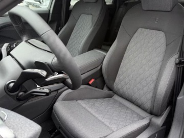 Audi A6 C8 Avant Plug In Facelifting 2.0 55 TFSI e 367KM 2025 AUDI A6 e-Hybrid quattro Avant Combi 2.0 (367 KM) 2025, zdjęcie 4