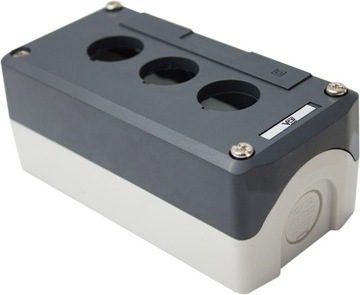 ПАНЕЛЬ УПРАВЛЕНИЯ, РАСПРЕДЕЛИТЕЛЬНЫЙ ЩИТ F88, 3 ОТВЕРСТИЯ VCX