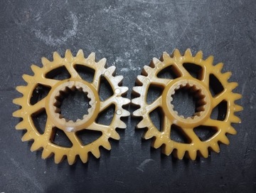Aprilia RS 125 Rotax 122 tryb plastikowy zębatka koło zębate