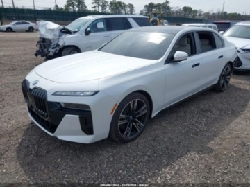 BMW Seria 7 G70 2024 BMW Seria 7 740i, 2024r., 4x4, 3.0L 3.0 Benzyna 375KM, zdjęcie 1