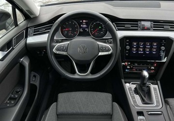 Volkswagen Passat B8 Variant Facelifting 1.5 TSI EVO 150KM 2023 Volkswagen Passat Variant Variant Business Pakiety, ACC, Kamera, GPS, Pod, zdjęcie 5