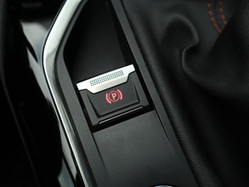 Peugeot 3008 II Crossover 1.2 PureTech 130KM 2019 Peugeot 3008 1.2 PureTech, Salon Polska, zdjęcie 15