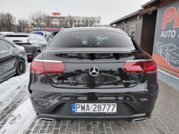 Mercedes GLC C253 2020 Mercedes-Benz GLC Plug In 4Matic AMG Radar Full LED 2.0 Hybryda Plug-in, zdjęcie 5