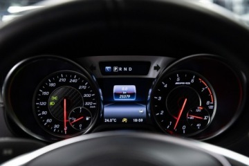 Mercedes SL R231 Roadster Facelifting AMG 5.5 63 AMG 585KM 2016 Mercedes SL 63 AMG Japonia. Bezwypadkowy. 25400 km, zdjęcie 37