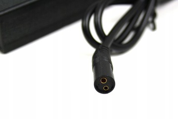 УНИВЕРСАЛЬНЫЙ БЛОК ПИТАНИЯ ДЛЯ НОУТБУКА 100Вт 12-24В 230В USB