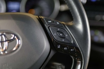 Toyota C-HR I Crossover Facelifting 1.8 Hybrid 122KM 2022 Toyota C-HR 1.8 Hybrid Executive 1.8 Hybryda 122KM, zdjęcie 14