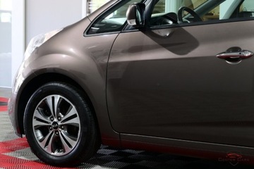 Kia Venga Mikrovan Facelifting 1.6 DOHC 124KM 2016 Kia Venga 1.6 MPi Climatronic KeyLess Go Podgrz.Kier.Fotele Cz.Park. Gwara, zdjęcie 32