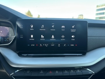 Skoda Octavia IV Kombi 2.0 TDI 150KM 2023 Skoda Octavia 2.0 TDI 150KM Style DSG Pakiet Chrom, zdjęcie 16