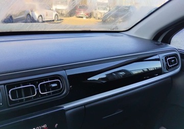 Citroen C3 III Hatchback Facelifting 1.2 PureTech 110KM 2023 Citroen C3 2023r, 1.2 Benzyna. Uszkodzony lewy przod. Jezdzi. 1.2 110KM, zdjęcie 15