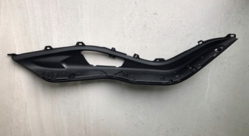 Piaggio X10 podłoga X 10 PRAWA podest NOWA podnóżek kierowcy