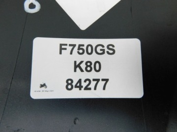 BMW F750GS K80 НАКЛАДКА ЗАПРАВКА БАКА