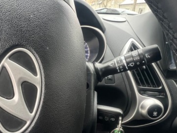 Hyundai ix35 SUV R 2.0 CRDi 184KM 2010 Hyundai ix35 4x4 180KM Nawigacja Kamera Grzane Fotele Nowe Sprzeglo i Rozr, zdjęcie 18