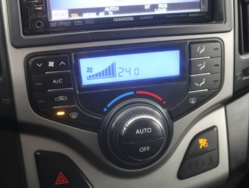 Hyundai i30 I CW Facelifting 1.6 CRDi 90KM 2011 Hyundai i30 1.6 CRDi, Klima, Klimatronic, zdjęcie 11