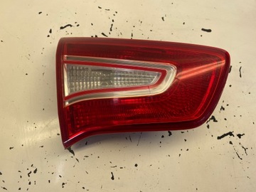 KIA SPORTAGE III LAMPA LEWY TYŁ W KLAPĘ