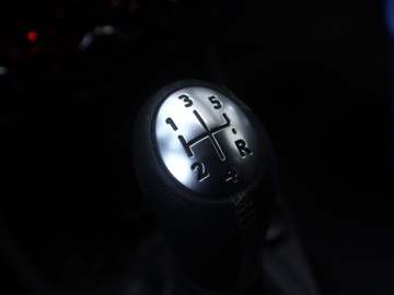 Dacia Duster I SUV Facelifting 1.6 16V 105KM 2014 Dacia Duster 1.6 16V, Salon Polska, Serwis ASO, zdjęcie 17