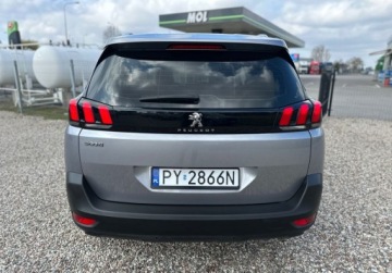 Peugeot 5008 II Crossover 1.6 BlueHDI 120KM 2018 Peugeot 5008 Niemcy,Automat,7 osob,Navi 1.6 Diesel 120KM, zdjęcie 3
