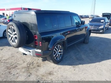 Land Rover Defender IV (L663) 2023 Land Rover Defender 110 SE 2023 3.0l 3.0 Benzyna 395KM, zdjęcie 5