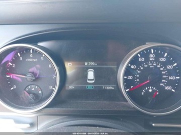 Kia Carnival II 2022 Kia Carnival MPV LX Seat Package 2022 3.5l 3.5 Benzyna 290KM, zdjęcie 10