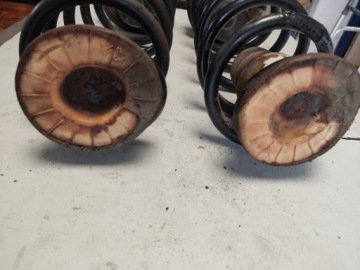 Задние пружины Citroen C4 Grand Picasso, оригинальный комплект вместо пыльников