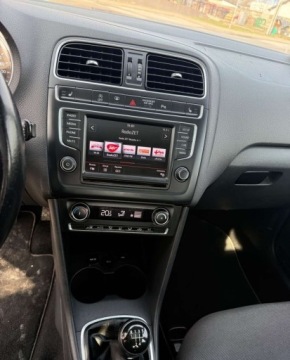 Volkswagen Polo V Hatchback 3d Facelifting 1.4 TDI BlueMotion Technology 90KM 2014 Volkswagen Polo Volkswagen Polo 1.4 TDI (Blue Motion Technology) Comfortli, zdjęcie 9